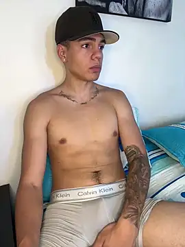 Snapshot of santiago_sosa24 chatting on 14, 5, 2026 santiago sosa24 online show from 14, 5, 2026