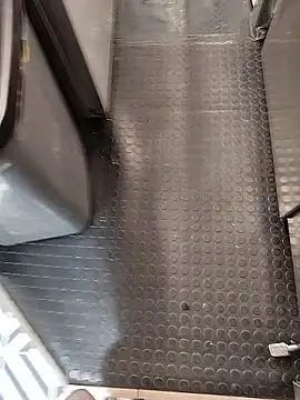 A man in public online show from 2, 2, 2026