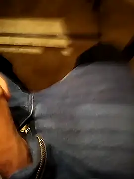 A man in public online show from 7, 3, 2026