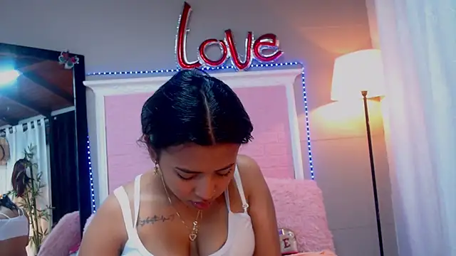 JessyZoe online show from 11, 3, 2025