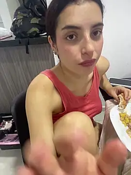 dakota le online show from 25, 4, 2026