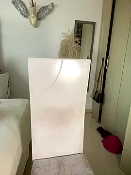 dakota le online show from 12, 11, 2025