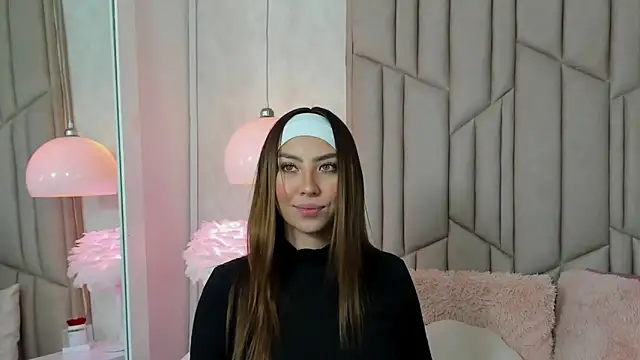 AudreyElla online show from 23, 1, 2025