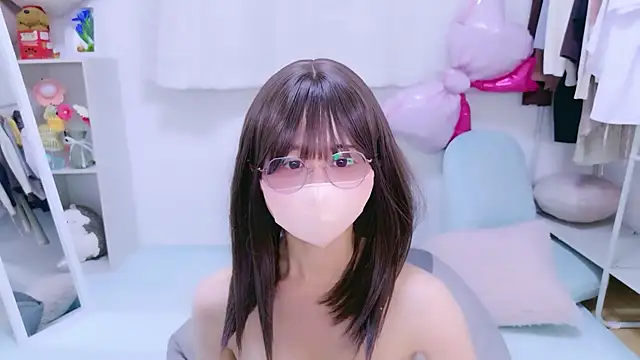 Snapshot of chihiro_ri chatting on 31, 5, 2026 chihiro ri online show from 31, 5, 2026