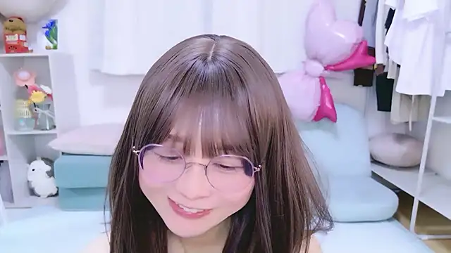 Snapshot of chihiro_ri chatting on 7, 5, 2026 chihiro ri online show from 7, 5, 2026