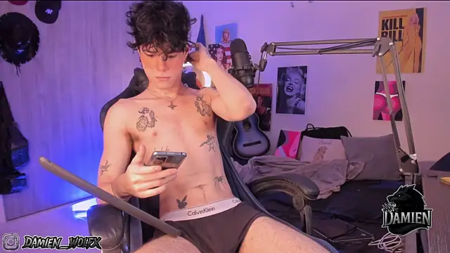 cinnamon boyxxx online show from 15, 11, 2025