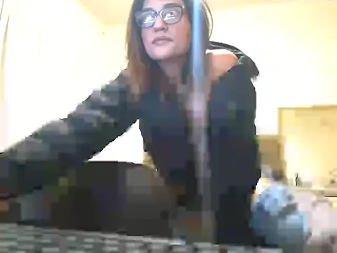 Snapshot of karmicQueen669 chatting on 22, 7, 2026 karmicQueen669 online show from 22, 7, 2026