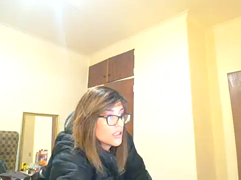 Snapshot of karmicQueen669 chatting on 7, 7, 2026 karmicQueen669 online show from 7, 7, 2026