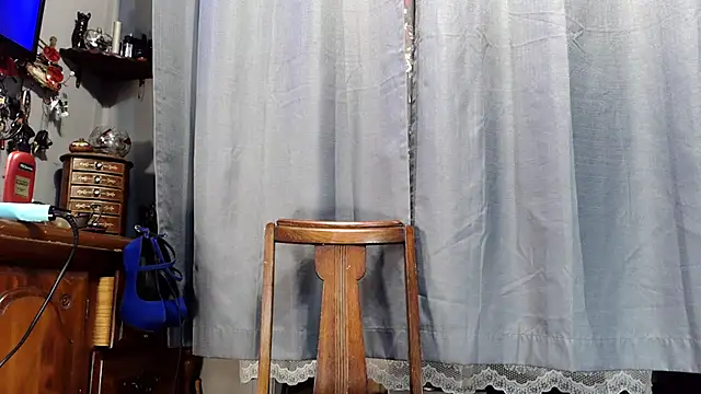 Snapshot of Genevieve143 chatting on 22, 2, 2026 Genevieve143 online show from 22, 2, 2026