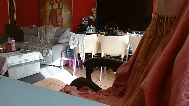 cruellaculdenfer67 online show from 25, 2, 2026