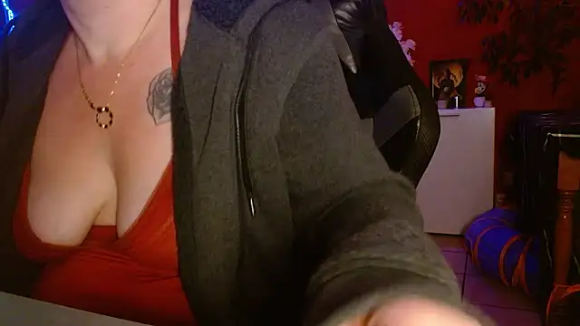 cruellaculdenfer67 online show from 8, 1, 2026