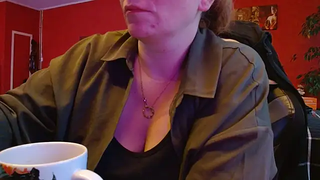 cruellaculdenfer67 online show from 18, 11, 2025