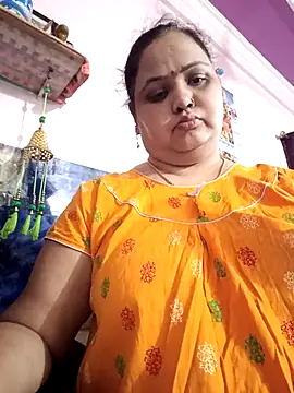 Kiyara7 online show from 6, 10, 2025