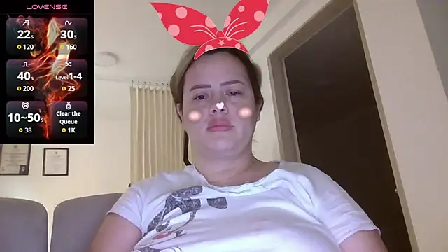 Snapshot of saramartinez1000 chatting on 18, 9, 2025 saramartinez1000 online show from 18, 9, 2025
