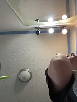 velvetta  online show from 18, 12, 2025