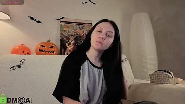 Snapshot of Kvetachka chatting on 28, 10, 2025 Kvetachka online show from 28, 10, 2025