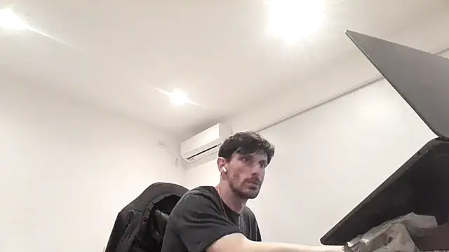 nicolaaaaas online show from 9, 9, 2025