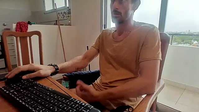 nicolaaaaas online show from 2, 3, 2025