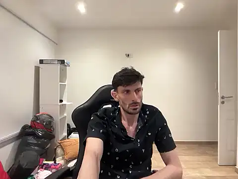 nicolaaaaas online show from 25, 11, 2025