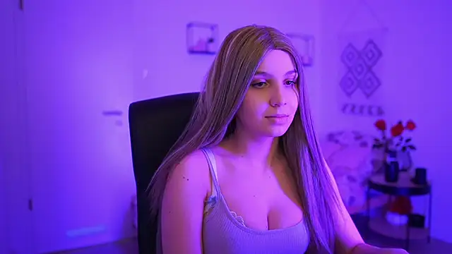 EvelynCage  online show from 10, 1, 2025
