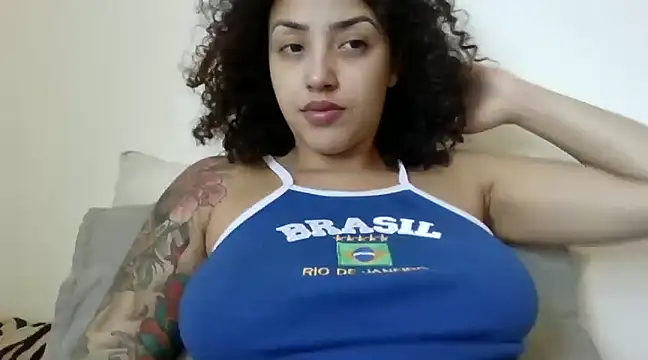 mineiraaprivacy online show from 24, 2, 2025