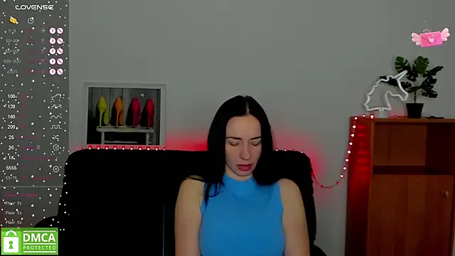 annakillianox online show from 3, 3, 2025