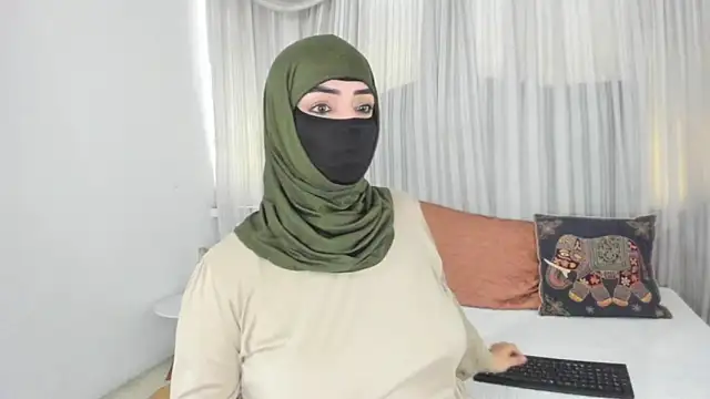 Uzra hayed online show from 4, 5, 2026