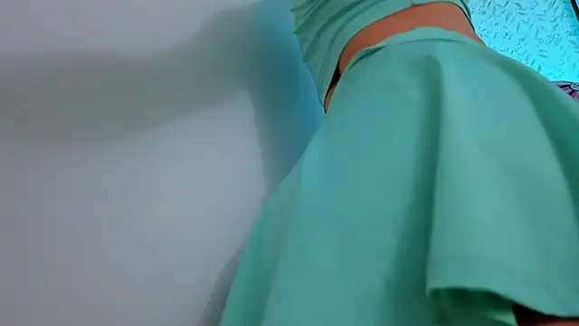 luly pink online show from 23, 6, 2026