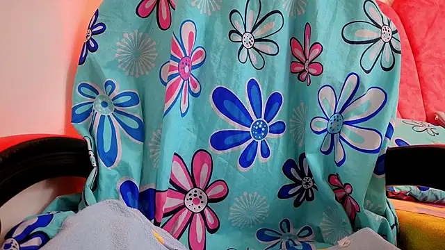 luly pink online show from 30, 6, 2026