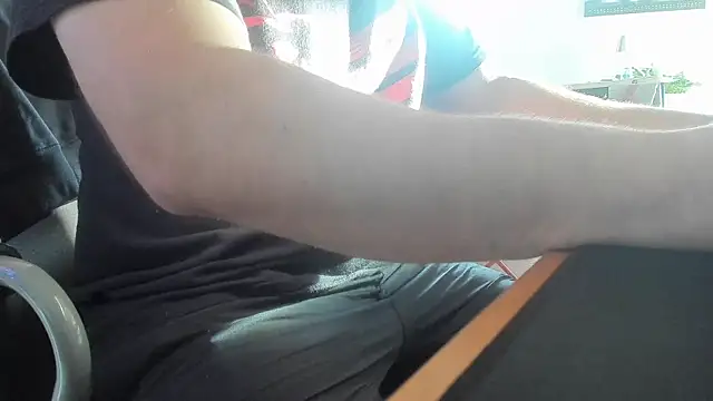 Snapshot of soulfuck92 chatting on 7, 3, 2026 soulfuck92 online show from 7, 3, 2026