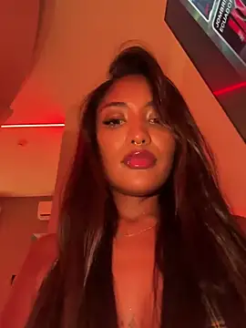 Snapshot of VictoireFeller chatting on 14, 2, 2026 VictoireFeller online show from 14, 2, 2026