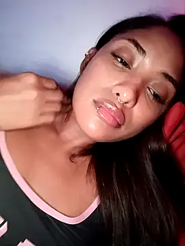 Snapshot of VictoireFeller chatting on 24, 2, 2026 VictoireFeller online show from 24, 2, 2026