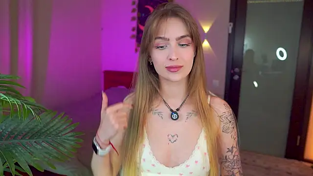 Kamila icee online show from 21, 4, 2026