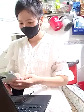 Ngocnhi2k online show from 20, 12, 2024