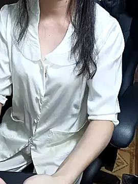 Ngocnhi2k online show from 22, 1, 2025