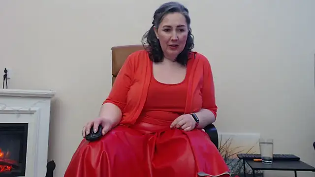 MilfGina online show from 21, 2, 2025