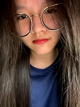 Krixxi22 online show from 17, 12, 2025