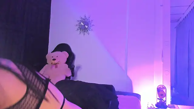 Snapshot of sam_carsonx chatting on 28, 11, 2025 sam carsonx online show from 28, 11, 2025