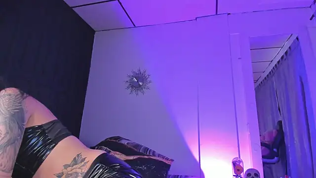 Snapshot of sam_carsonx chatting on 20, 10, 2025 sam carsonx online show from 20, 10, 2025