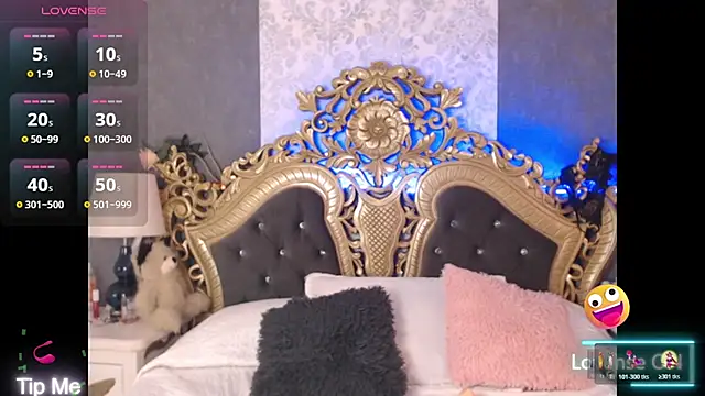 Snapshot of Giselle_Noah chatting on 8, 11, 2025 Giselle Noah online show from 8, 11, 2025