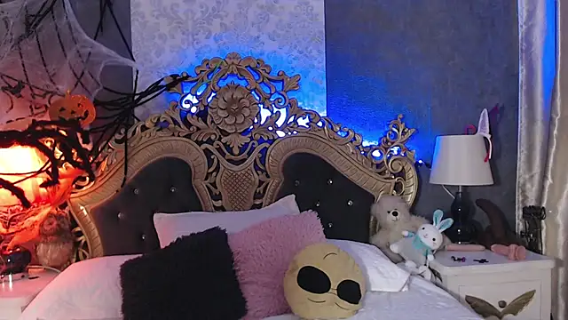 Snapshot of Giselle_Noah chatting on 28, 10, 2025 Giselle Noah online show from 28, 10, 2025