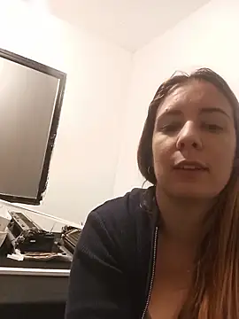 Snapshot of Giselle_Noah chatting on 27, 9, 2025 Giselle Noah online show from 27, 9, 2025