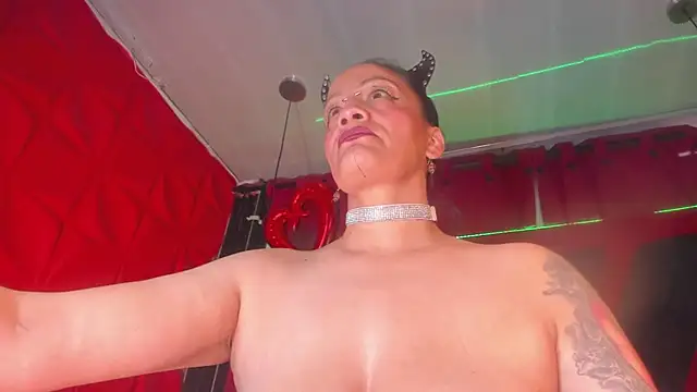 Taylor-hardcore online show from 11, 11, 2025