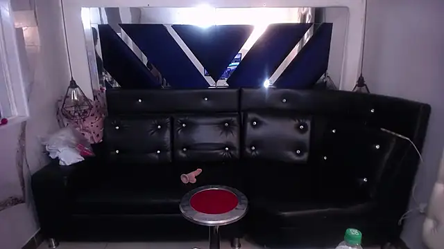 maissa-luvv online show from 14, 11, 2025