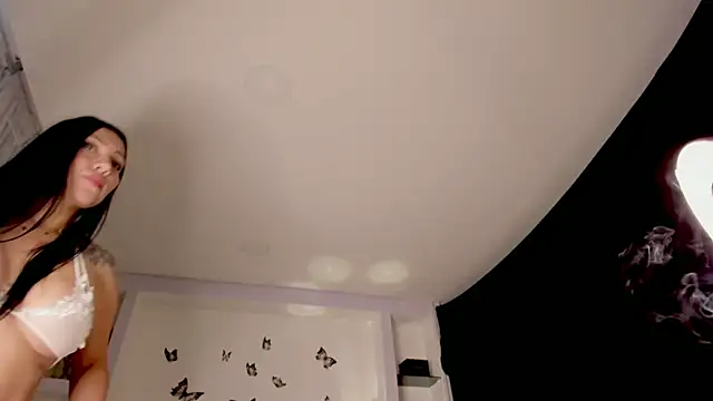 miicheell colins31 online show from 5, 1, 2026