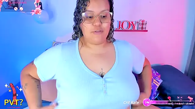 monicabbw  online show from 4, 2, 2025