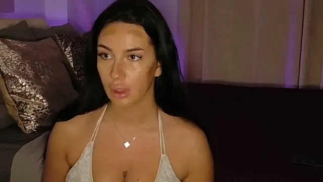 LuanaDess online show from 27, 2, 2026