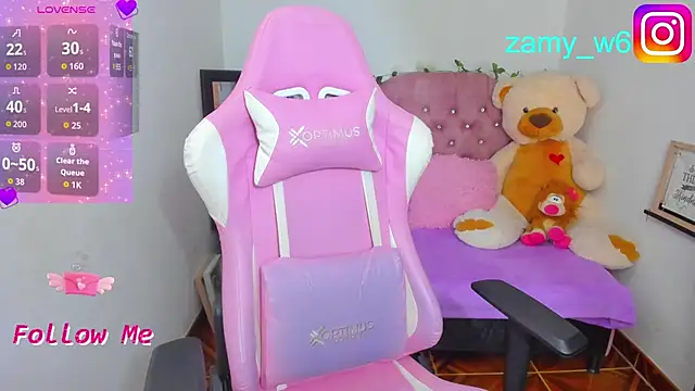Snapshot of karla_cute01 chatting on 25, 4, 2026 karla cute01 online show from 25, 4, 2026