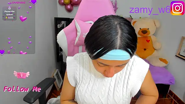 karla cute01 online show from 3, 11, 2025