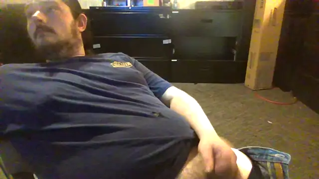 daddysmalldick502 online show from 6, 3, 2026